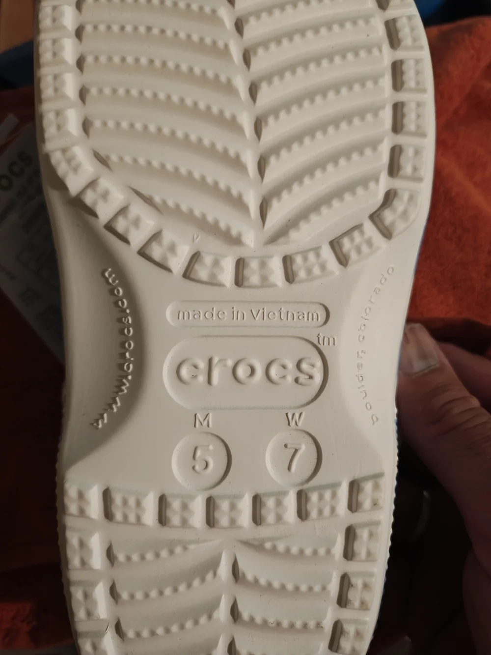 CROCS Kids Classic Cloud Print Clogs - Blue & White - Picture 4 of 4